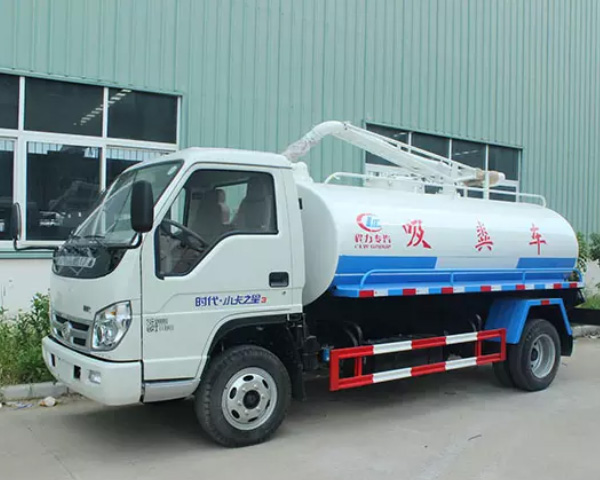 抽粪车
